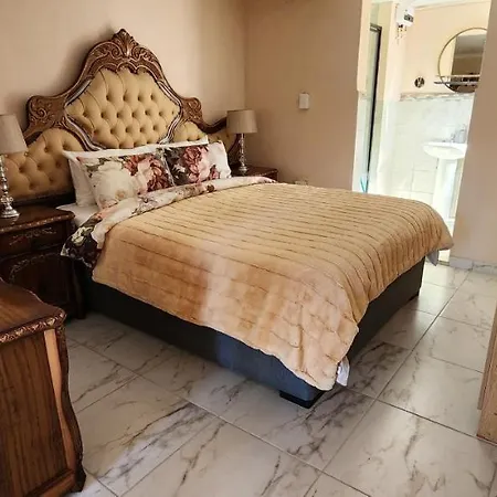 Cozy Batchelor Labiance Apartment Cape Town Exterior photo